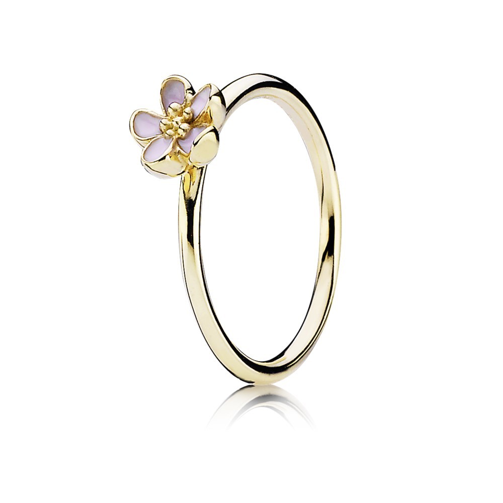 טבעת זהב עם פרח אמייל ורוד