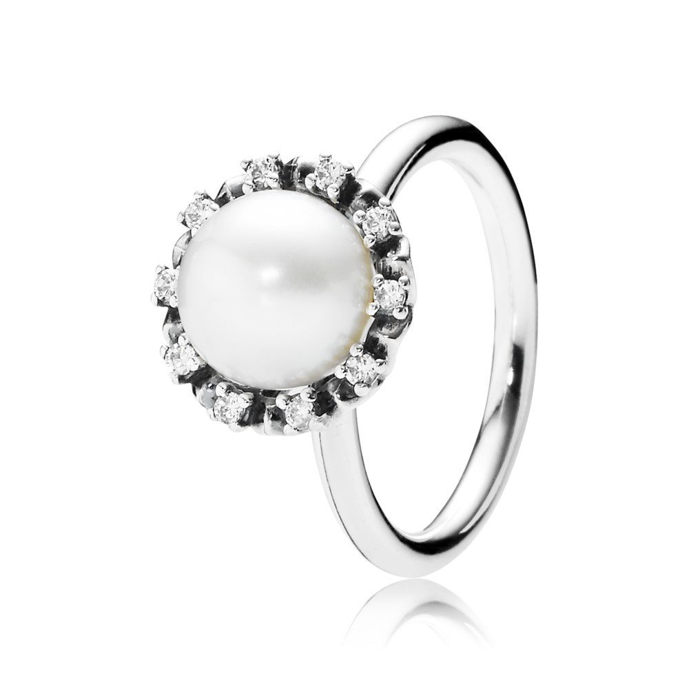 טבעת חינניות נצחית עם פנינה לבנה וזרקונים